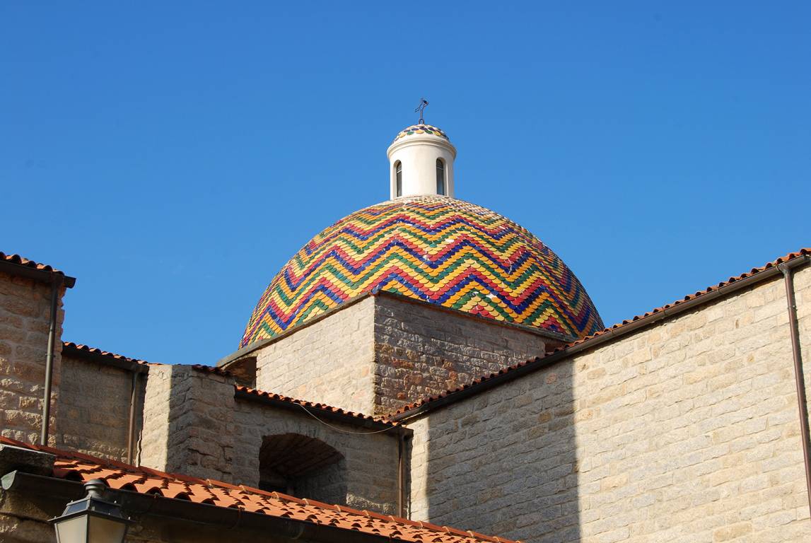 Region Sardinien - Kuppel Kirche in Olbia